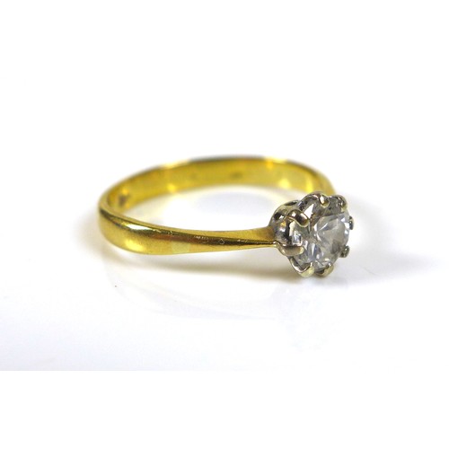 255 - An 18ct gold diamond solitaire ring, round cut diamond 5mm diameter, size O, 2.8g.