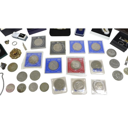 146 - A collection of costume jewellery and coins, including a pearl necklace and bracelet with 9ct gold c... 