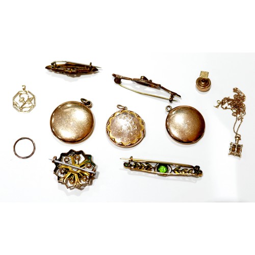 181 - A small group of gold and gold plated jewellery, including a 9ct gold octagonal flower motif pendant... 