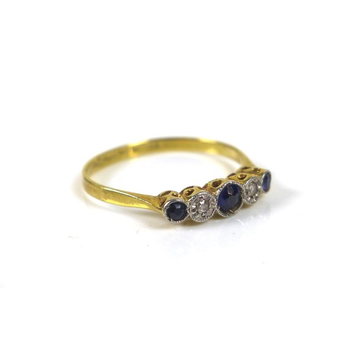 176 - Two 18ct gold dress rings, comprising a multi-stone diamond ring, with fourteen round cut stones of ... 