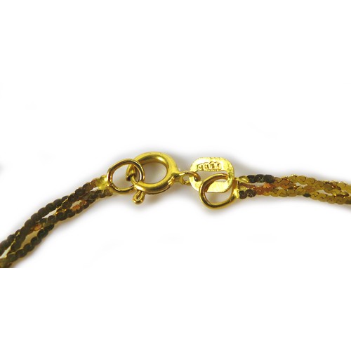 174 - A group of 9ct gold jewellery, comprising a flat chain necklace 39.5cm long, similar style bracelet,... 