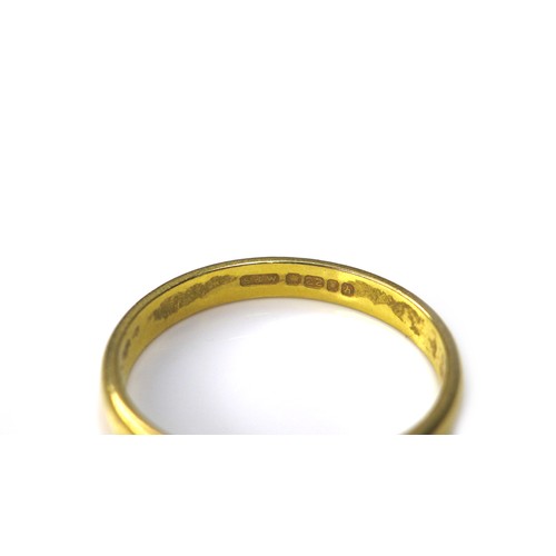 224 - A 22ct gold band ring, size R, 3.7g.