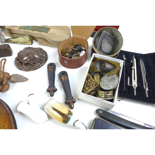 106 - A group of mixed collectables, including a Victorina brass six draw telescope, a collection of vinta... 