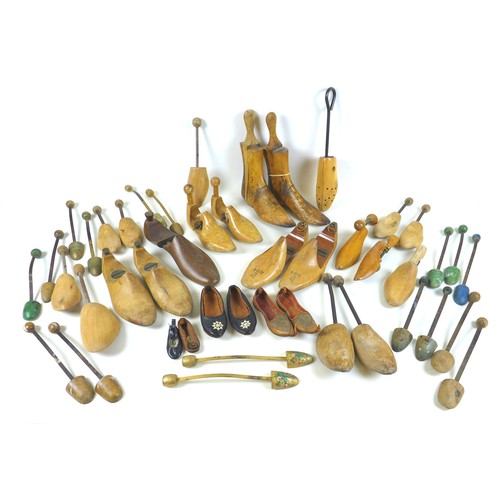 96 - A collection of shoe trees and shoe related collectables. (1 box)