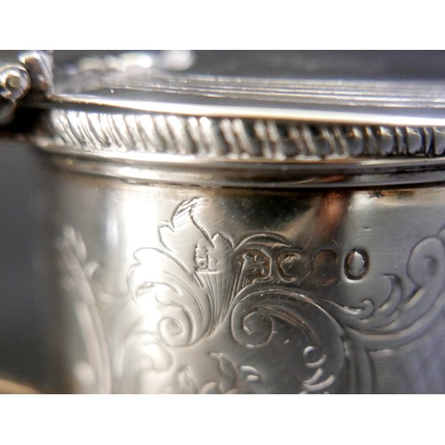 41 - A collection of William IV and later silver, including a William IV mustard pot, with blank cartouch... 