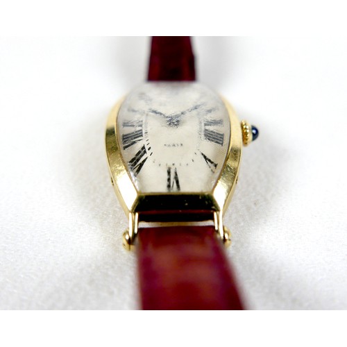 106 - A vintage Cartier 18ct yellow gold cased lady’s Tonneau wristwatch, circa 1986, model No 07 III, ser... 