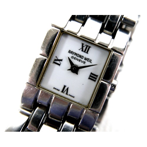 95 - A Raymond Weil Tema stainless steel lady's bracelet wristwatch, model 5886, serial P101667, square w... 