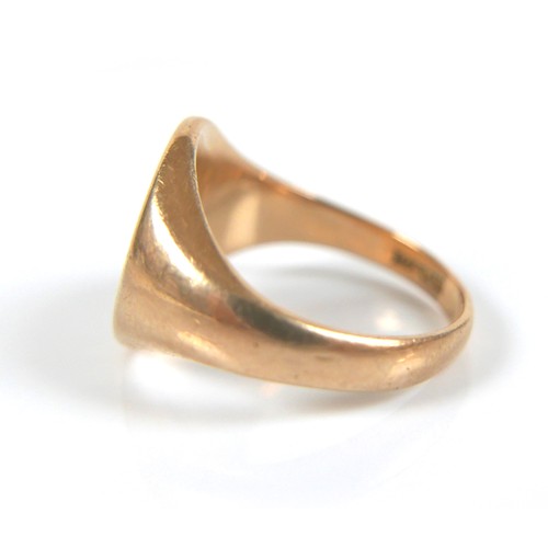 176 - An 18ct gold signet ring, inscribed 'GHC', size M/N, 8.5g.