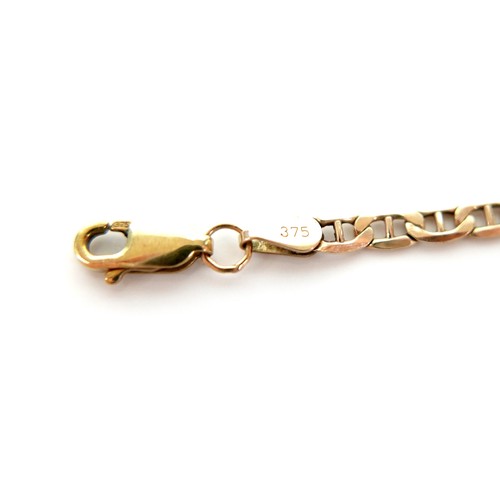 167 - A 9ct yellow gold mariner link necklace, with lobster claw clasp opposite a base metal loop, a/f rep... 