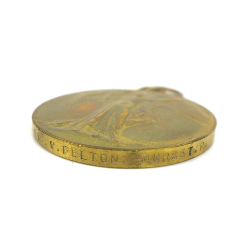 42 - Of Victoria Cross militaria interest, a George V military presentation cigarette case, bearing inscr... 