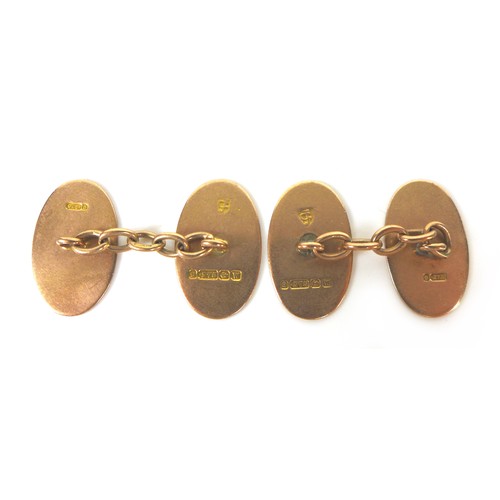 73 - A pair of 9ct gold cufflinks, 6.1g.