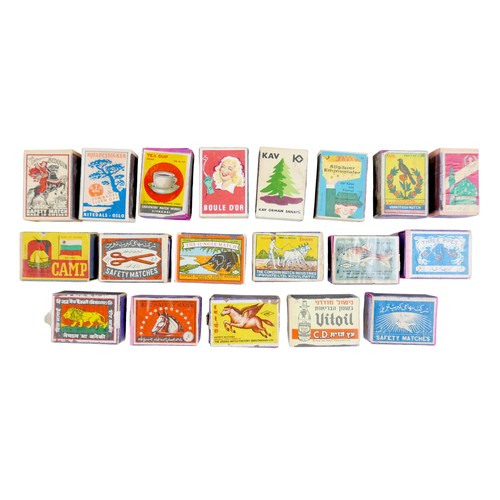 97 - A large collection of vintage matchboxes, dating from early 20th century and later. (1 box)