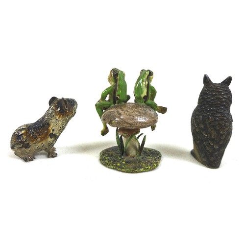 109 - A collection of late 19th, early 20th century, cold painted bronze animal figures, including a 'Gesc... 