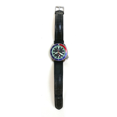 175 - A Seiko Automatic Pepsi dial gentleman's wristwatch, 42mm case, on black leather strap.