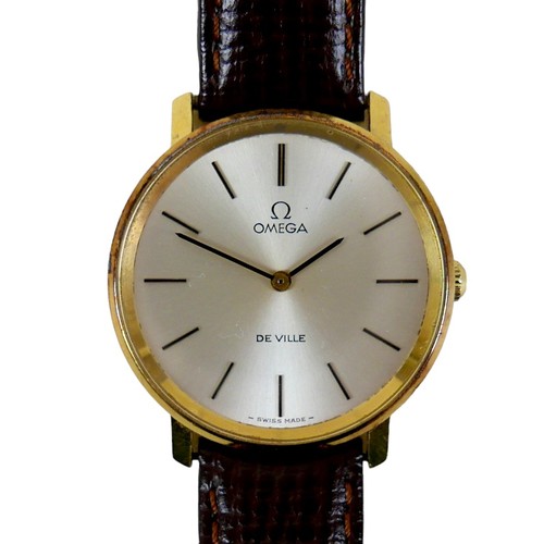 179 - An Omega De Ville 9ct gold cased gentleman's wristwatch, circa 1980s, on Omega leather strap, case 3... 