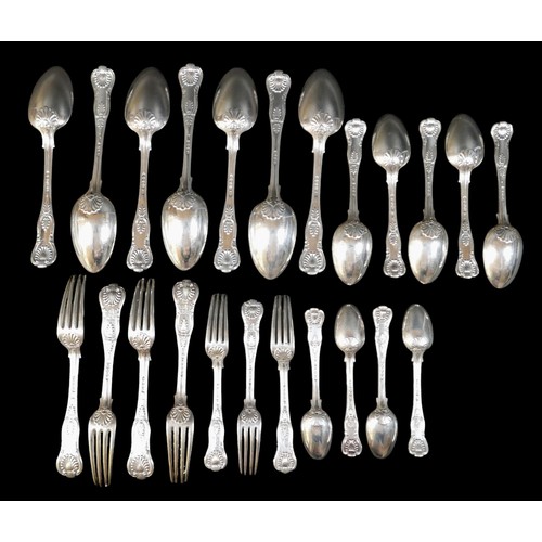 73 - A collection of William IV silver Kings pattern flatware, comprising seven table spoons, five desser... 