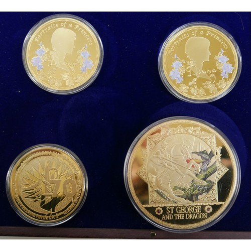 77 - A collection of 18 commemorative coins, featuring the royal family, comprising The House of Windsor ... 