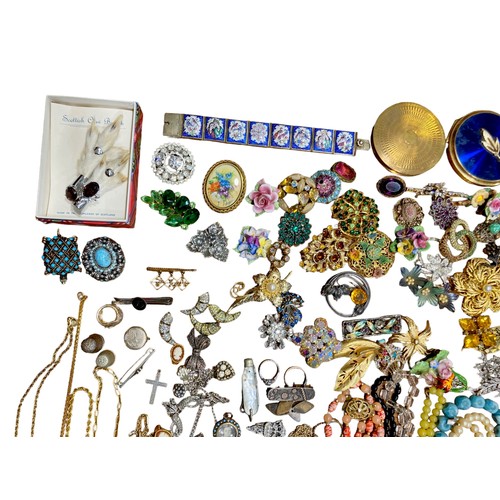 160 - A collection of costume jewellery, including several silver pieces, as well as necklaces, brooches, ... 