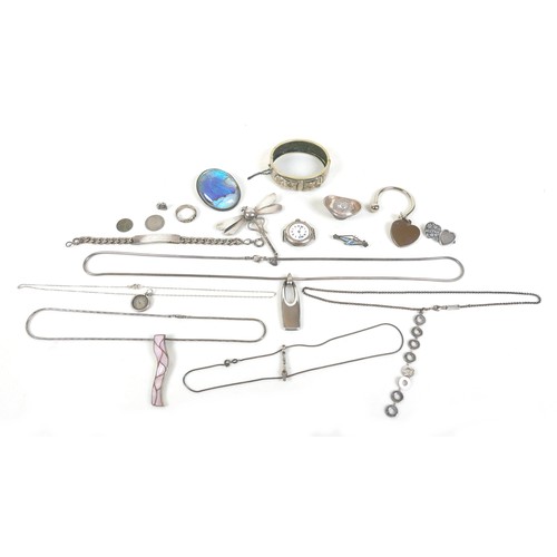 182 - A collection of silver and white metal jewellery, including a Chinese 30 gram weight, and a silver c... 