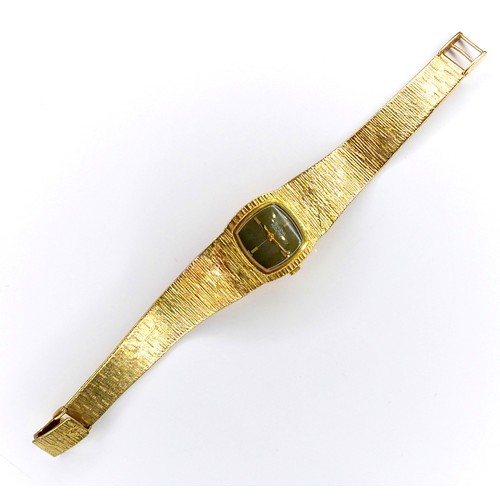 133 - A Bulova Accutron 18ct yellow gold lady's wristwatch, circa 1970's, model 7066, rounded square black... 