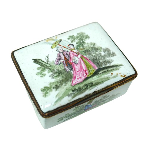 114 - An early 19th century Bilston style porcelain and enamel trinket box, hand painted decoration throug... 