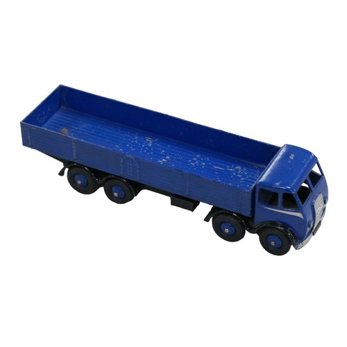 267 - A Dinky Supertoys No. 501 Foden Diesel Wagon in blue, with original dark green box.