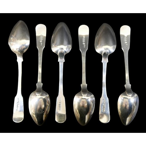 38 - A set of six George III Scottish silver fiddle back teaspoons, with shell mounts and the initial 'B'... 