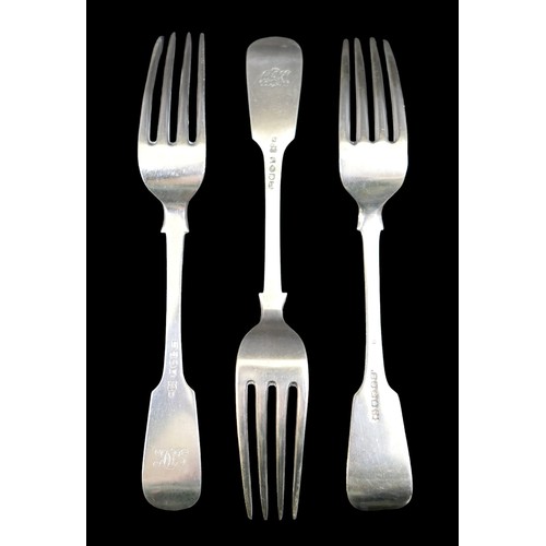43 - Six pieces of silver ware and three silver plated forks, to include two bottle tops, a napkin ring a... 