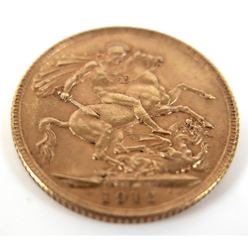 94 - A George V gold sovereign, 1912.