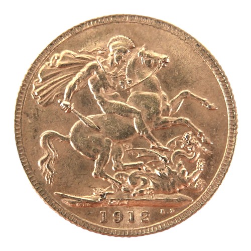 94 - A George V gold sovereign, 1912.