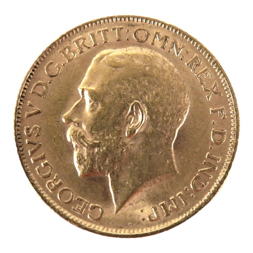 100 - A George V gold sovereign, 1911.