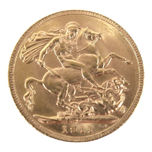 101 - A George V gold sovereign, 1911.