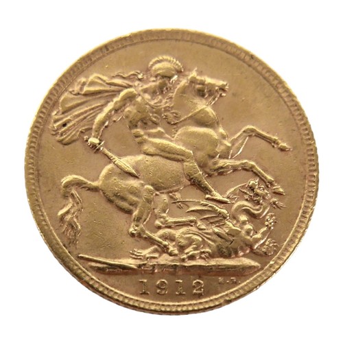 102 - A George V gold sovereign, 1912.