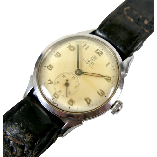 139 - A Tudor Oyster stainless steel gentleman's wristwatch, ref 4540, circa 1950s, circular cream dial wi... 