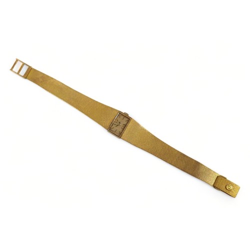 148 - An 18ct yellow gold manual wind ladies Certina bracelet wristwatch, total weight 47.5 grams, case 16... 