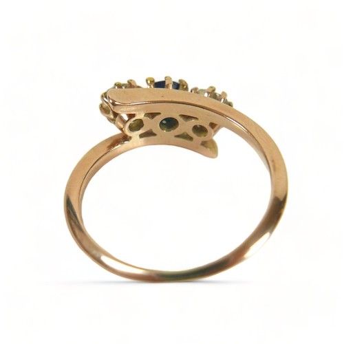 319 - A yellow gold diamond and sapphire three stone ring size M, each stone approximately 0.30ct.Weight 2... 