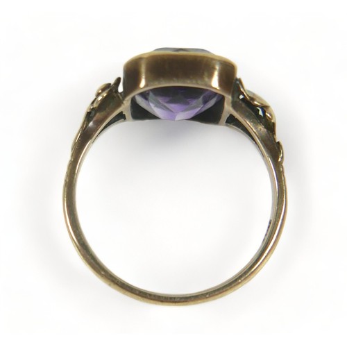 163 - An 8ct 333 yellow gold amethyst ring size N, head size 13mm by 10mm.