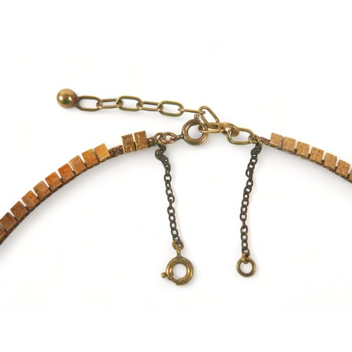 285 - A 9ct gold necklet, 47cm long, 15.5 grams.