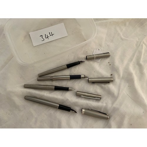 344 - 4 Parker fountain pens