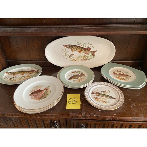 63 - Collection of fish plates and platters