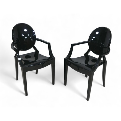 619 - A pair of black Kartell / Philippe Starck style Louis chairs, 53 by 43 by 92.5cm high. (2)