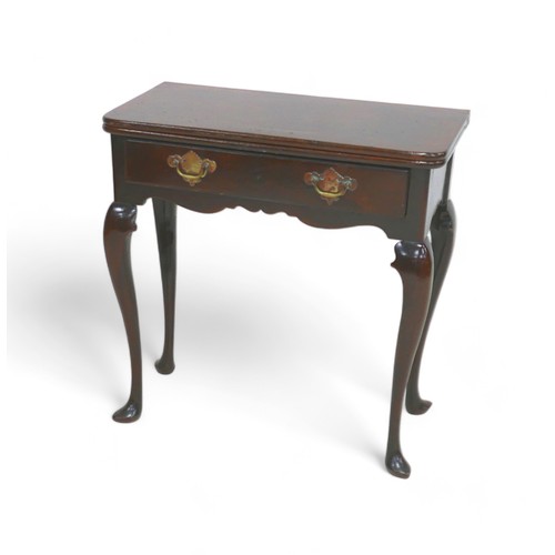 629 - An early Georgian mahogany side table, with folding table top surface, gate leg action, with single ... 