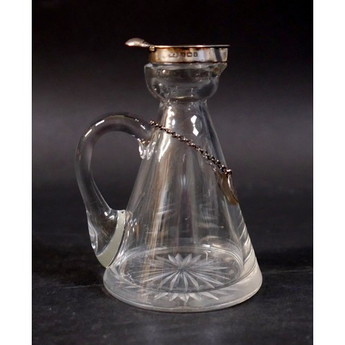 69 - An Edward VII silver topped whisky noggin, Herbert Bushell, Birmingham 1909, 8 by 6.7 by 10.5cm high... 