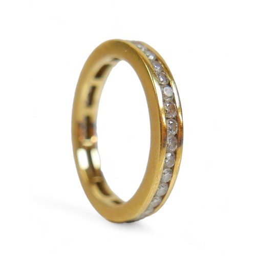 212 - An 18ct yellow gold diamond eternity ring, total 1.00ct G/VS, 3.3mm wide, size R, 4.6g, with C.O.A.,... 