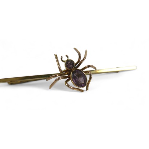 189 - A small collection of jewellery, comprising a Victorian 9ct gold and amethyst spider bar brooch, a 9... 