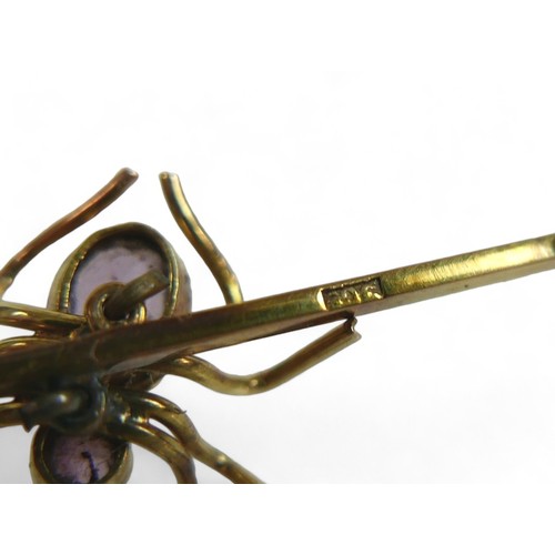 189 - A small collection of jewellery, comprising a Victorian 9ct gold and amethyst spider bar brooch, a 9... 