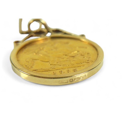 202 - A Victorian 1895 half sovereign in 9ct gold pendant setting and 9ct gold box chain, overall gross we... 