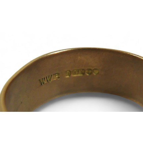 187 - Two 9ct gold bands, comprising a large 9ct gold gents ring, 7.5g, size W/X, together with a 9ct gold... 