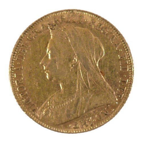 123A - A Victorian Veiled Old Head gold sovereign, 1899.