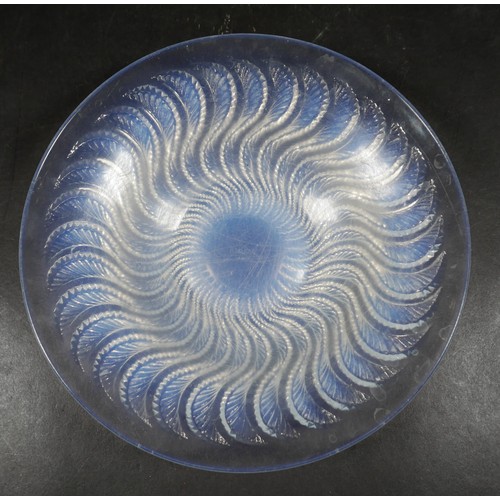 246 - A Rene Lalique clear and opalescent glass bowl, circa 1930s, coupe-ouverte shape, in the 'Actinia' p... 